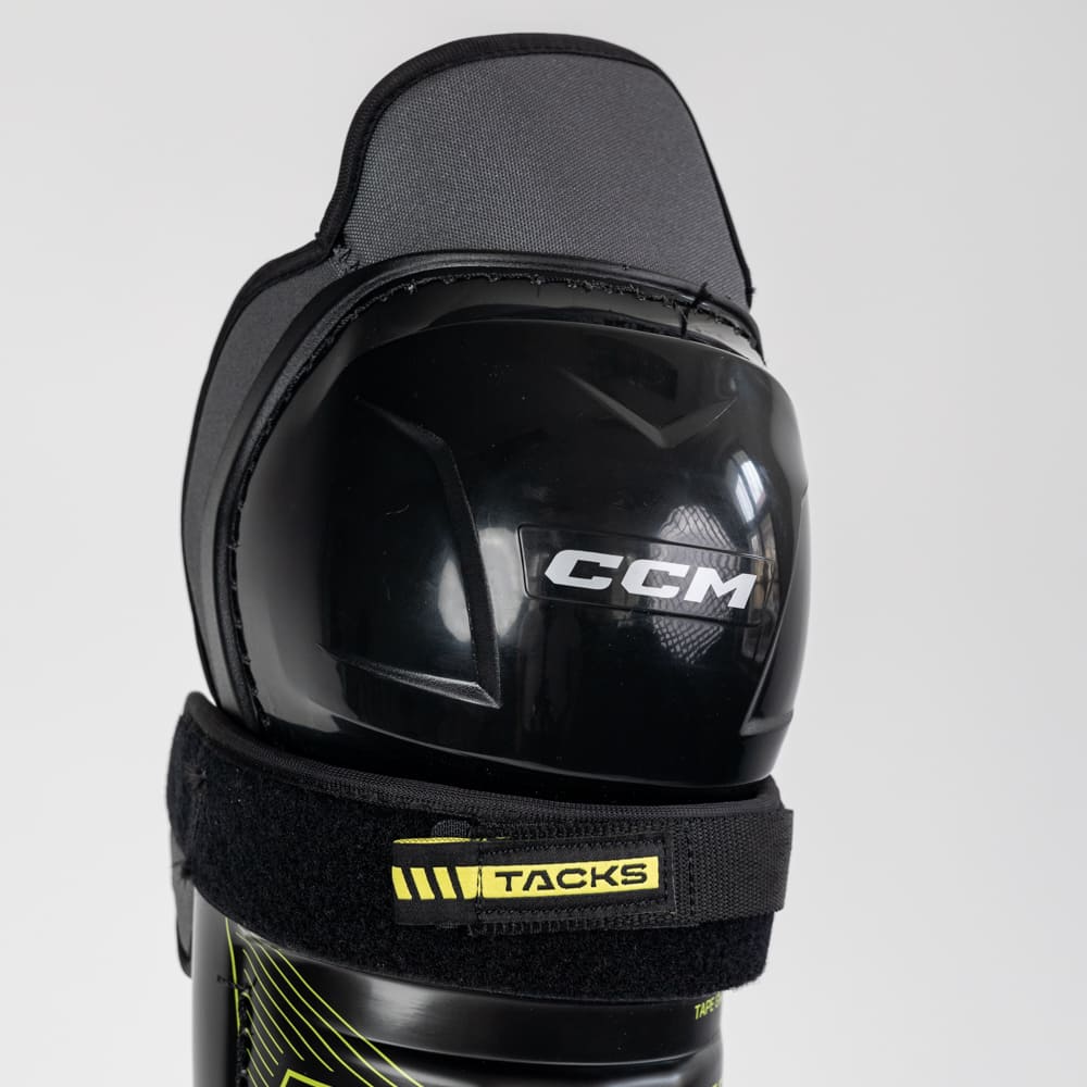 Chrániče holení CCM Tacks XF 80 JR