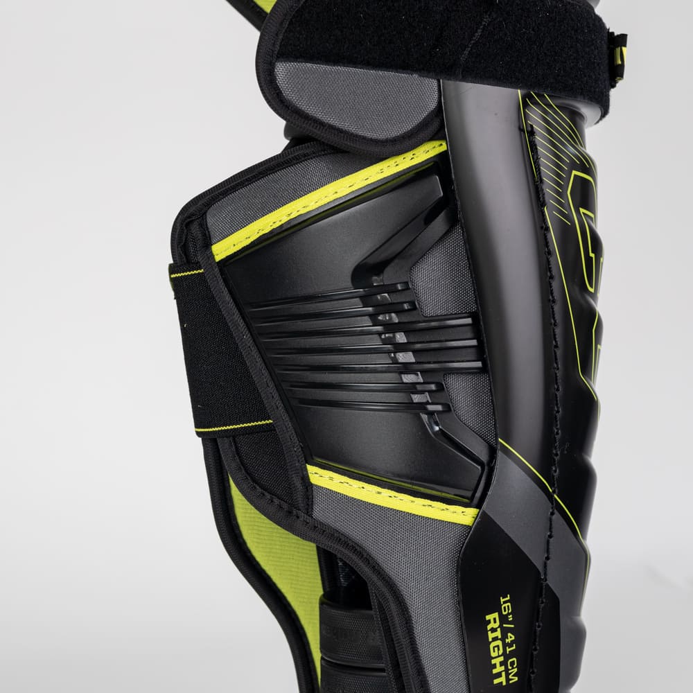 Chrániče holení CCM Tacks XF 80 JR