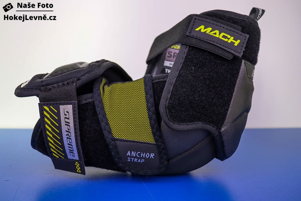 Chrániče loktů Bauer Supreme Mach INT