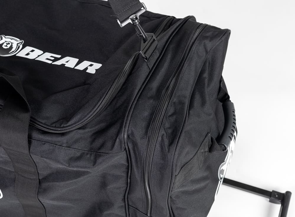 Hokejová taška Hockey Bear Wheel Bag Standard Junior - Černá / Bílá