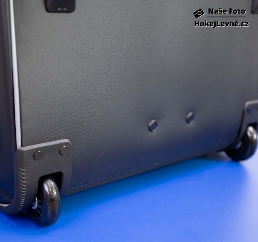 Taška na kolečkách Bauer S24 Core Wheeled Bag SR Černá